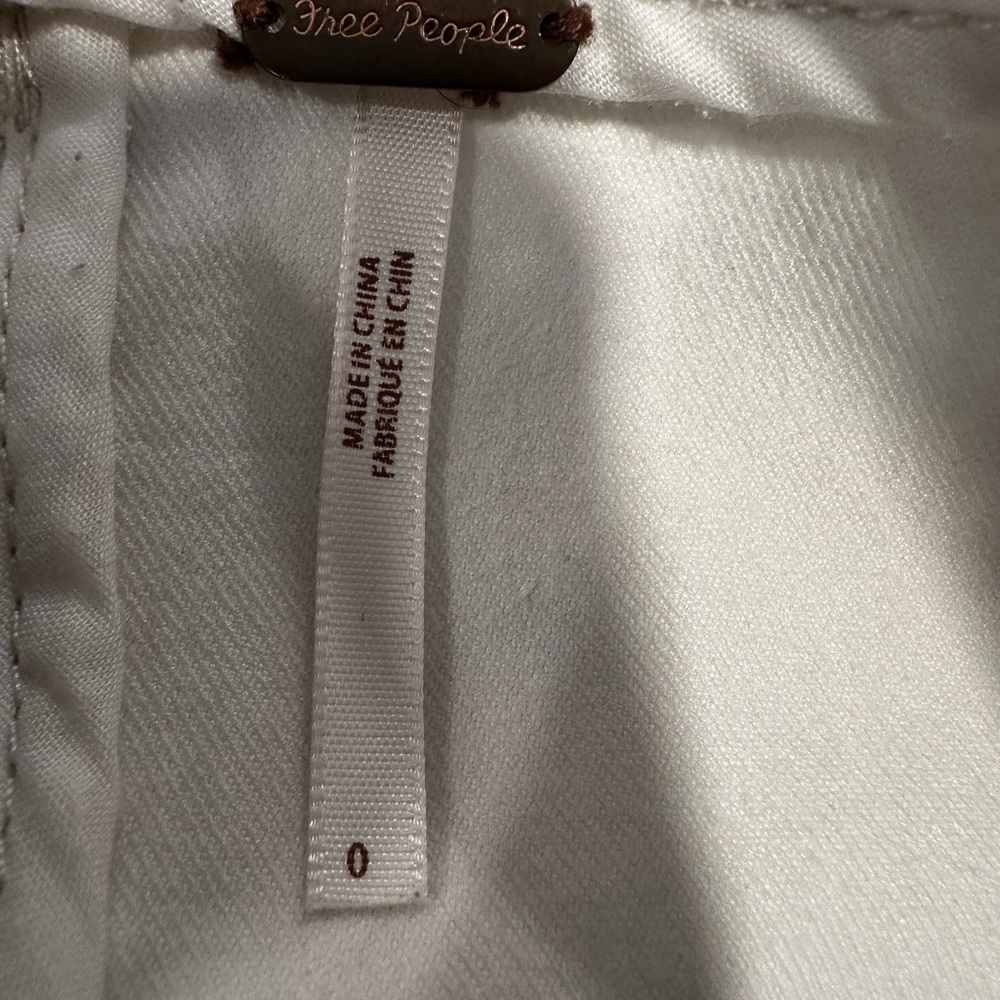Free People Modern Femme Stark White Sz:0 paneled Rear Zip mini Pencil skirt - Picture 8 of 10